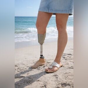 Jack Rogers White Leather Sandal Single LEFT Shoe Sz 8.5 Adaptive & Replacement